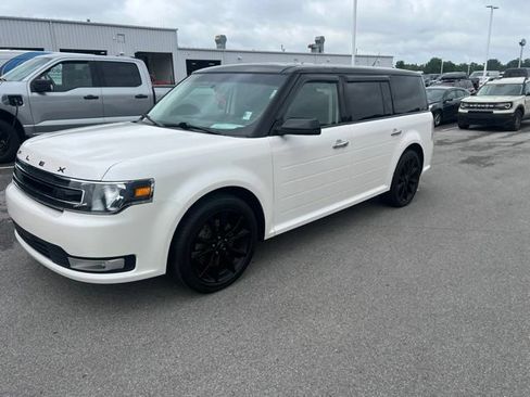 Used 2019 Ford Flex SEL w/ Equipment Group 202A AWD/4WD image 2