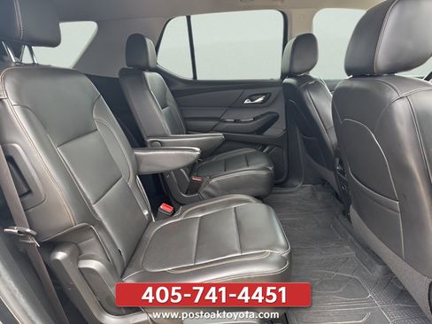 Used 2021 Chevrolet Traverse RS FWD image 21