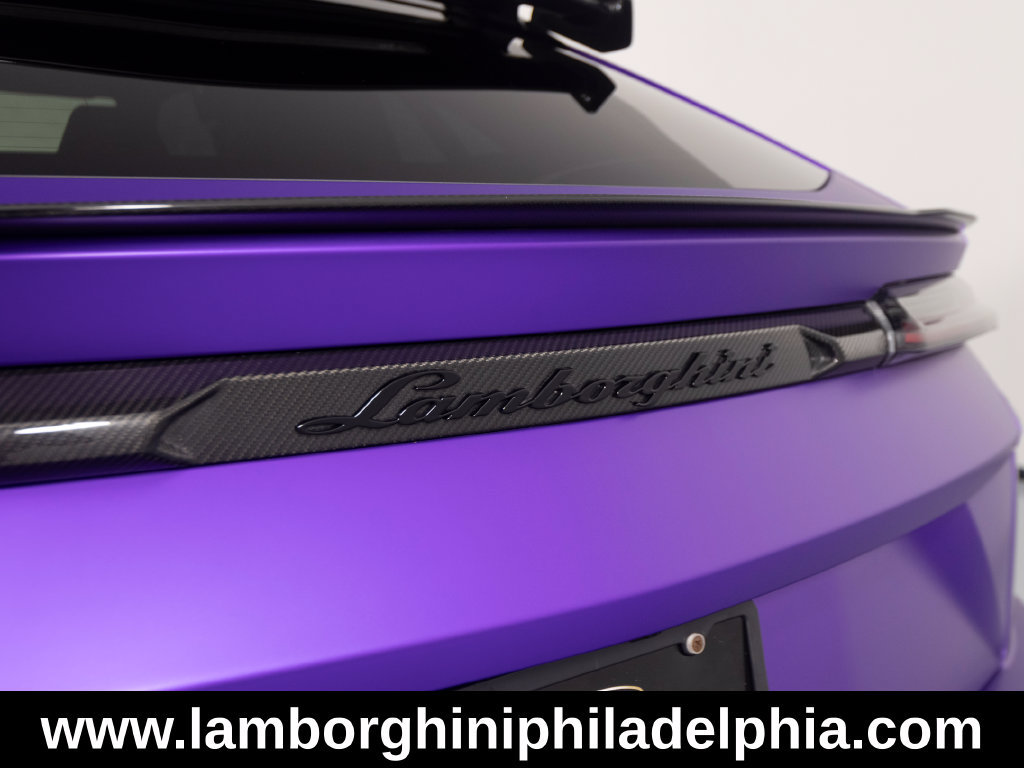 Used 2024 Lamborghini Urus Performante AWD/4WD image 51