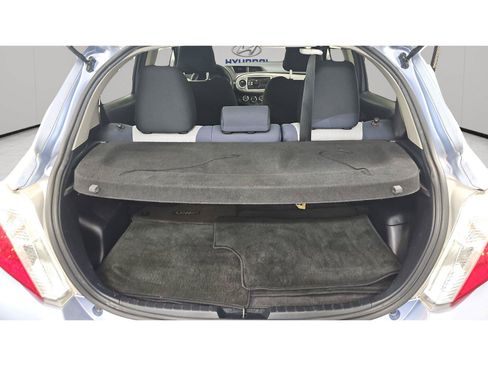 Used 2014 Toyota Yaris LE FWD image 12