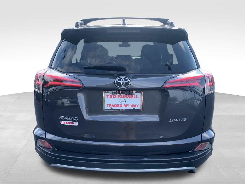 Used 2018 Toyota RAV4 Limited w/ All Weather Liner Package FWD image 4