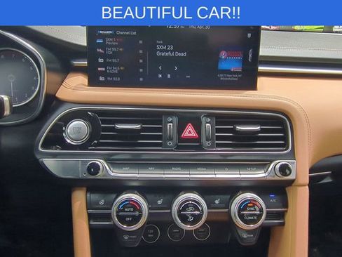 Used 2022 Genesis G70 3.3T AWD/4WD image 23