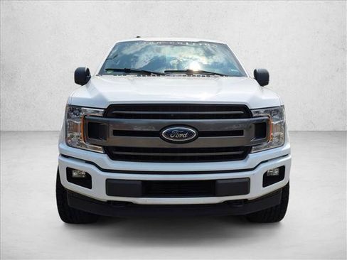 Used 2018 Ford F150 XLT w/ Equipment Group 302A Luxury AWD/4WD image 2