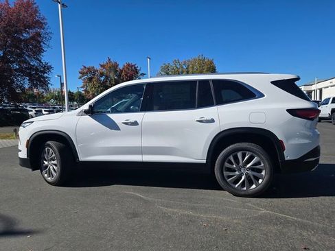 New 2026 Buick Enclave Preferred image 7