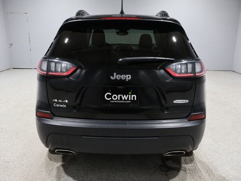 Certified 2022 Jeep Cherokee Latitude Lux image 4