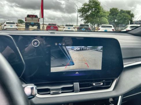 Certified 2025 Chevrolet Equinox LT image 14