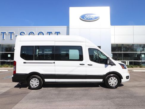 Used 2023 Ford Transit 350 XLT image 8