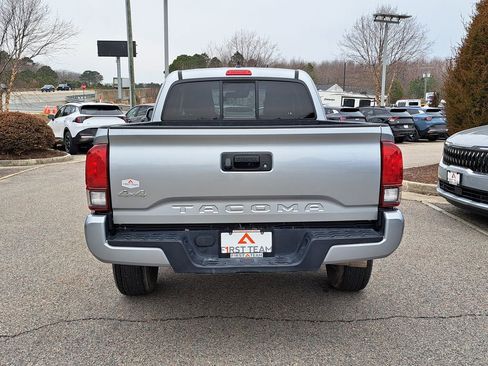 Used 2023 Toyota Tacoma SR w/ SR Convenience Package image 6