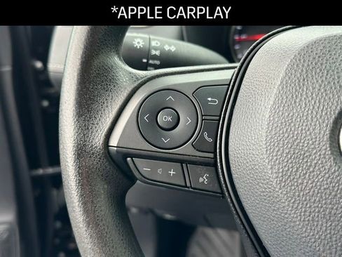 Used 2022 Toyota RAV4 XLE image 6