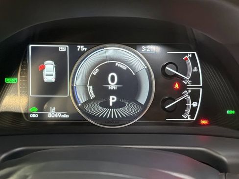 Certified 2025 Lexus ES 300h w/ Luxury Package FWD image 32