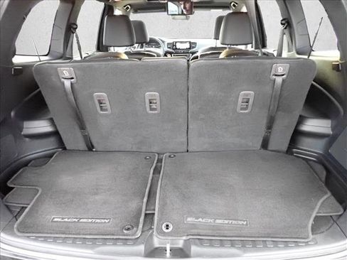 Used 2020 Honda Pilot Black Edition image 6