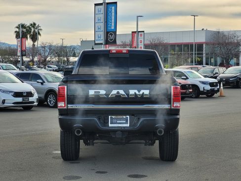 Used 2017 RAM 1500 Limited image 6