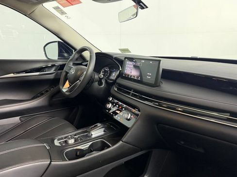 Used 2025 INFINITI QX60 Pure FWD image 31