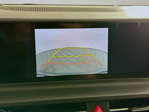 Used 2025 Kia Seltos S image 23