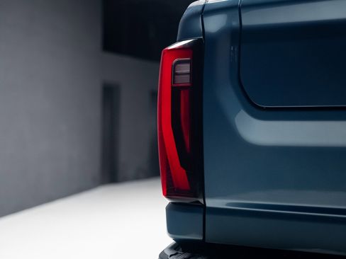 Used 2024 GMC Sierra 2500 Denali Ultimate w/ LPO, GMC Protection Package image 29