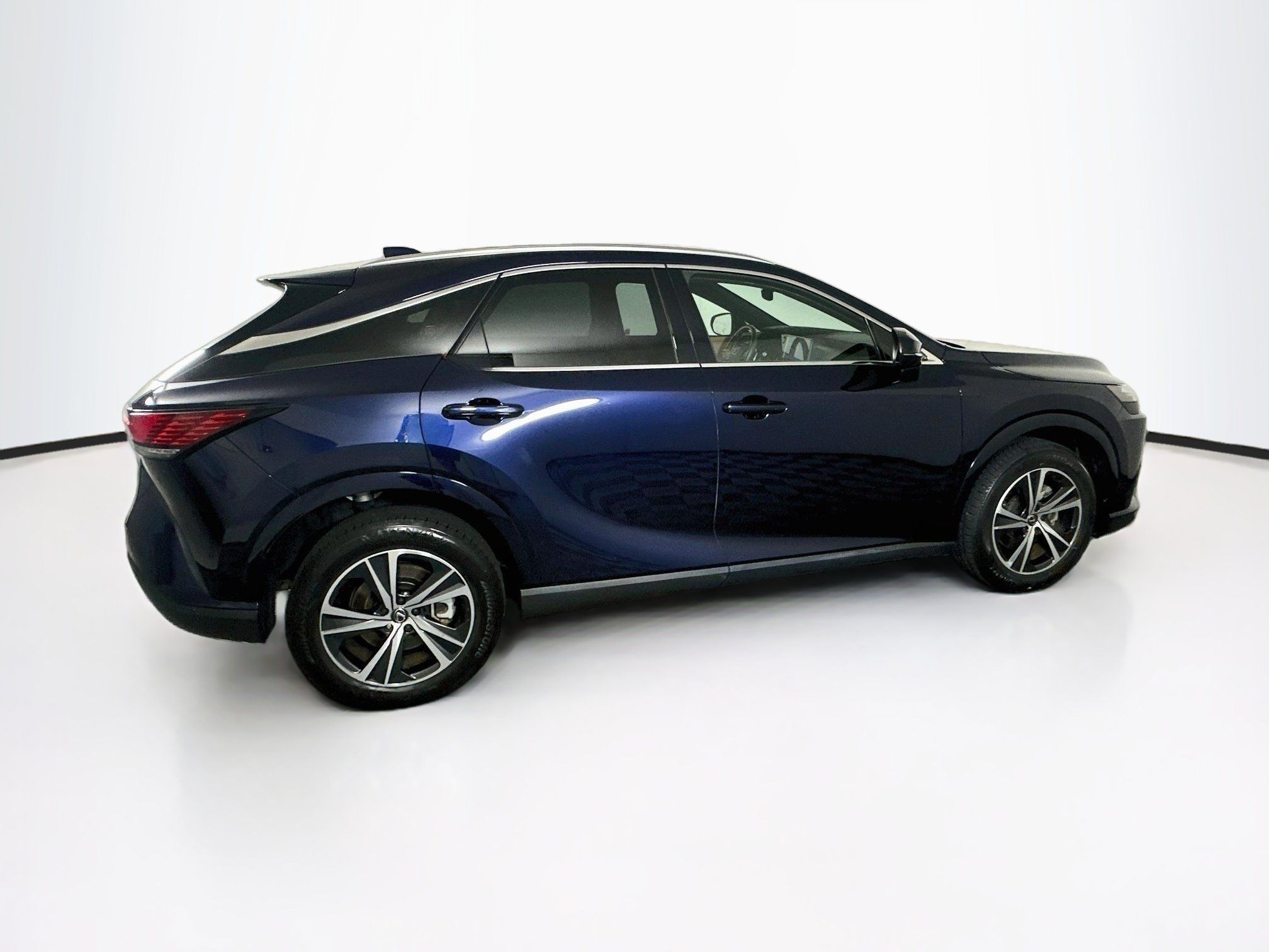 Used 2024 Lexus RX 350 Premium w/ Accessory Package (Z1) FWD image 10