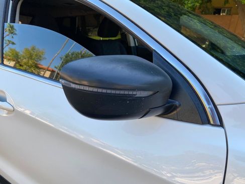 Used 2018 Nissan Rogue Sport AWD image 13