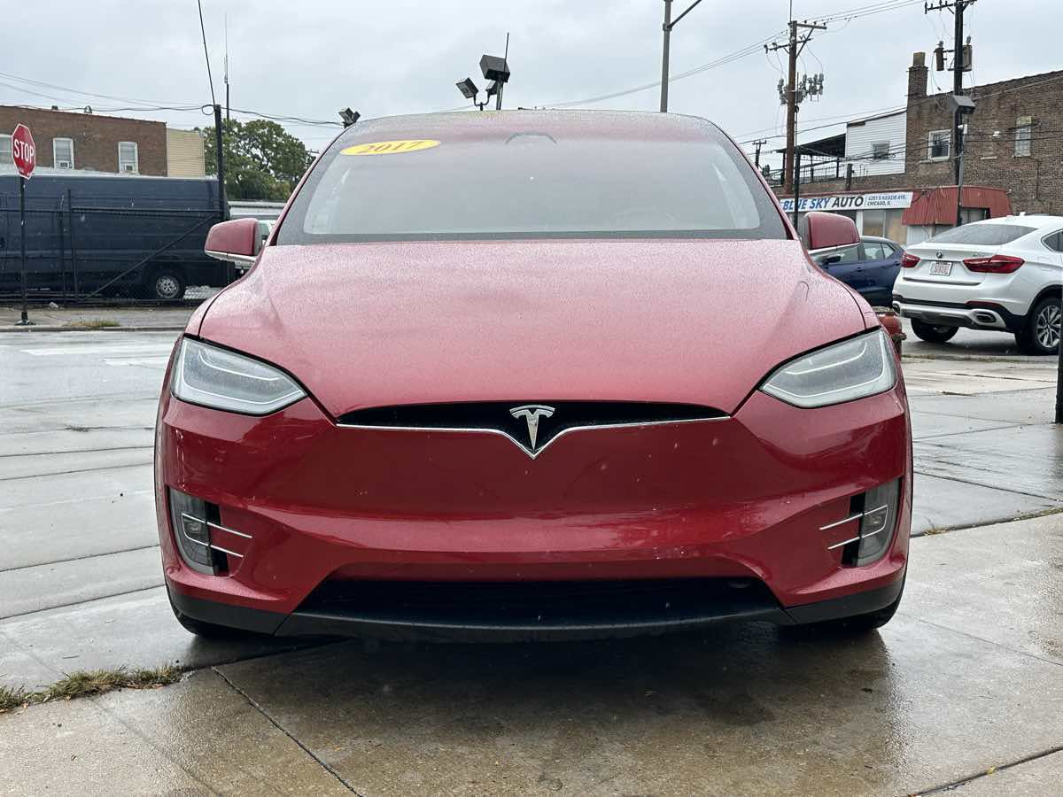 Used 2017 Tesla Model X 100D AWD/4WD image 2