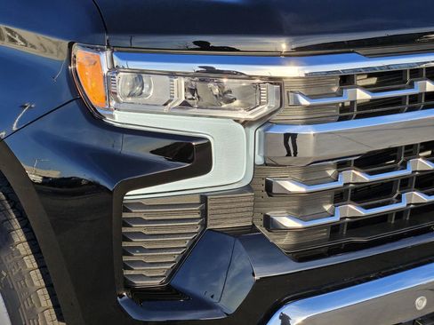 New 2026 Chevrolet Silverado 1500 LTZ w/ LTZ Premium Package image 10