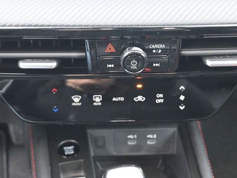 New 2026 Nissan Kicks SR image 4