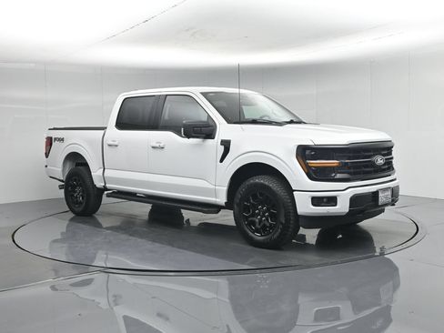 Certified 2025 Ford F150 XLT w/ Equipment Group 302A MID AWD/4WD image 28