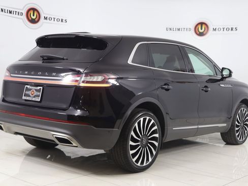 Used 2023 Lincoln Nautilus Black Label AWD/4WD image 3