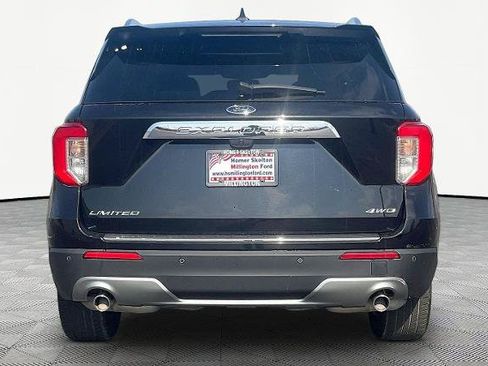 Certified 2023 Ford Explorer Limited AWD/4WD image 4