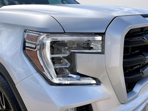 Used 2021 GMC Sierra 1500 Elevation w/ LPO, Elevation Black Package RWD image 33