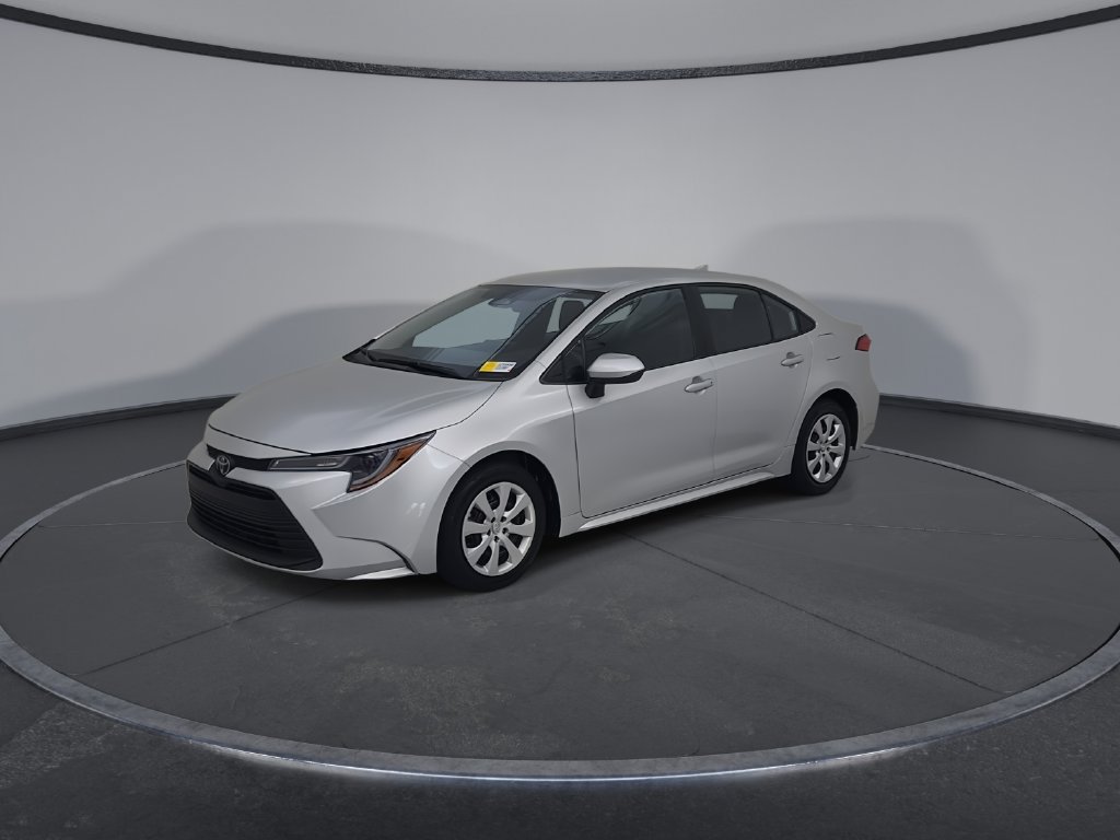 Used 2025 Toyota Corolla LE FWD image 7