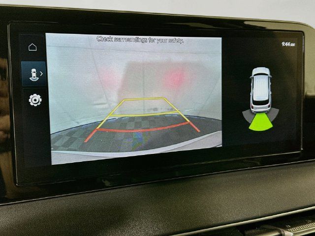 Used 2025 Hyundai Palisade SEL FWD image 16
