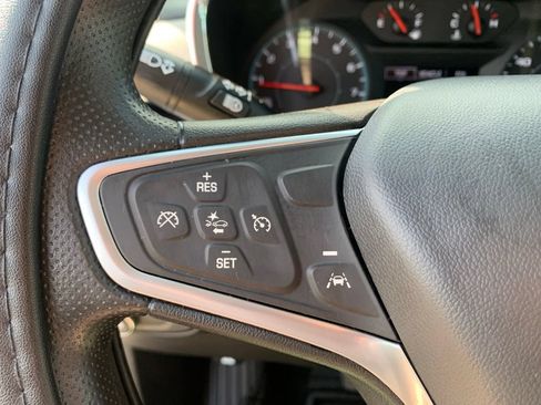 Used 2023 Chevrolet Equinox LS FWD image 9