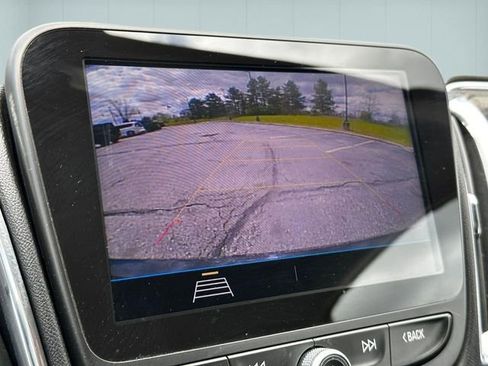 Used 2019 Chevrolet Malibu LT w/ Driver Confidence Package FWD image 22