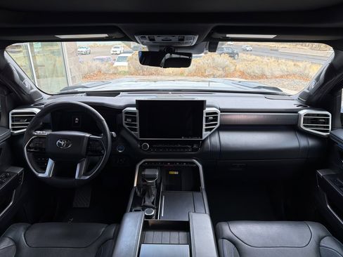 Used 2022 Toyota Tundra Platinum w/ Advanced Package image 9