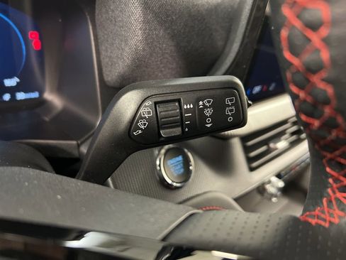 New 2026 Ford Explorer ST-Line w/ ST-Line Street Pack image 22