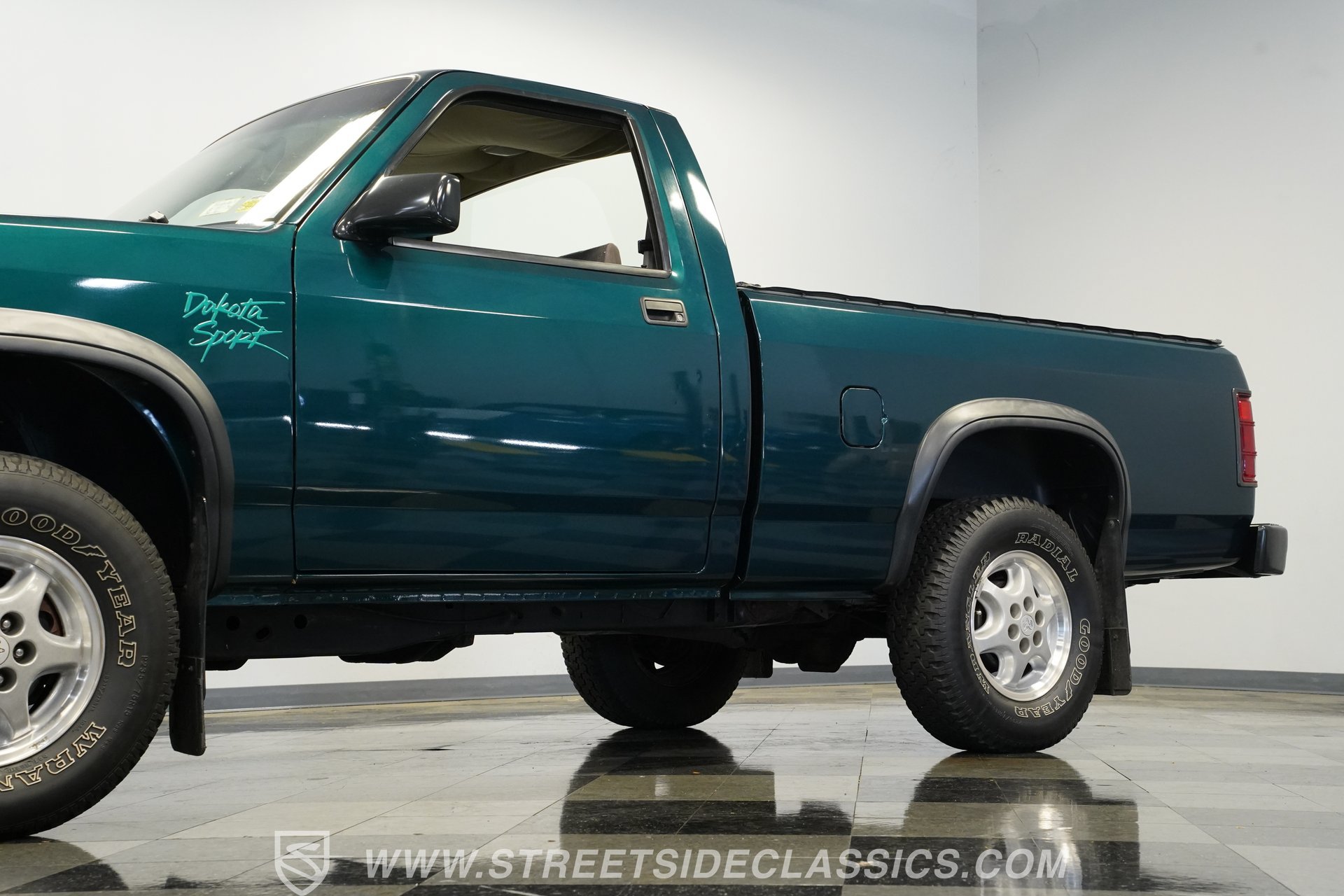 Used 1995 Dodge Dakota Sport AWD/4WD image 23