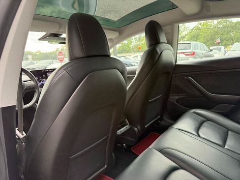 Used 2020 Tesla Model 3 Standard Range Plus RWD image 24