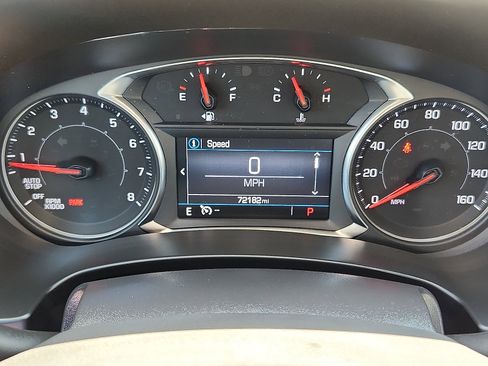 Used 2023 GMC Terrain SLE w/ Driver Convenience Package image 14