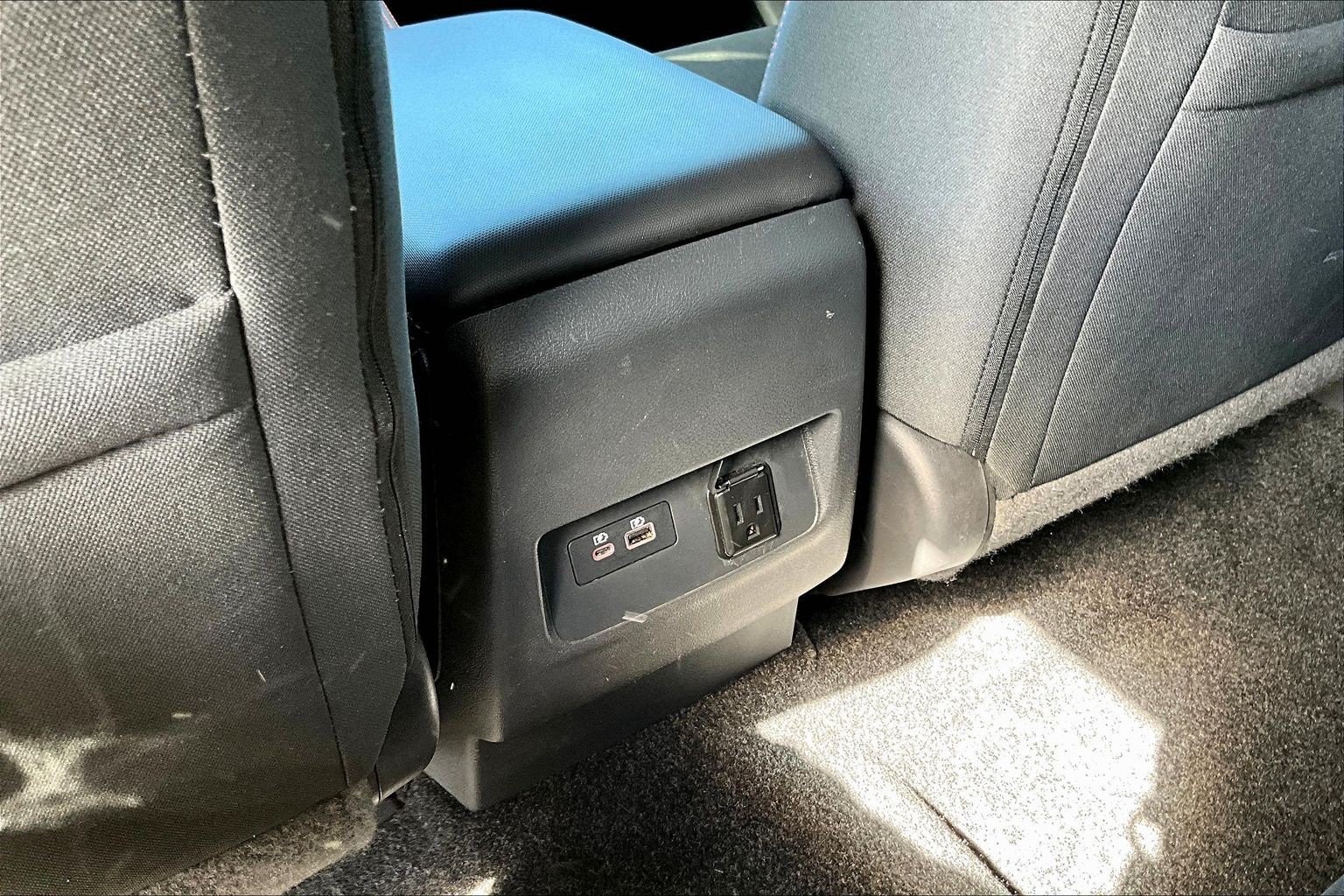 Used 2022 Nissan Frontier PRO-4X AWD/4WD image 10