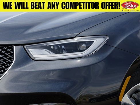 New 2026 Chrysler Pacifica Limited AWD/4WD image 11