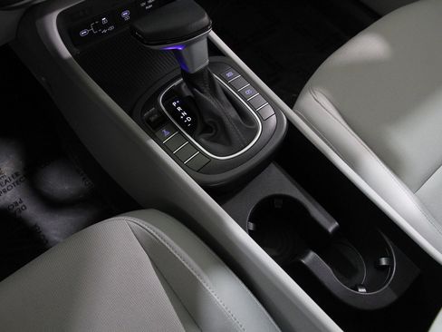 Certified 2024 Hyundai Kona SEL image 16