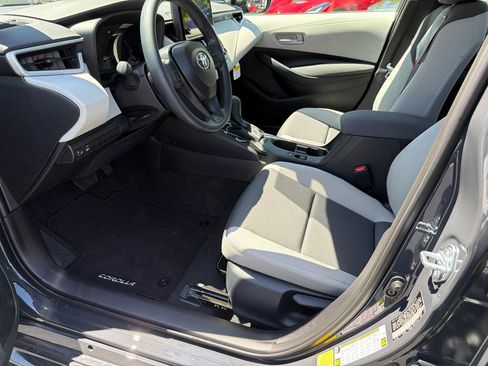 New 2026 Toyota Corolla LE image 9