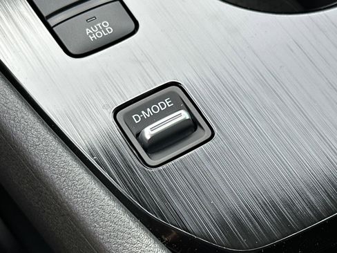 New 2026 Nissan Rogue S image 31