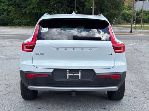 Used 2019 Volvo XC40 T5 Momentum AWD/4WD image 7