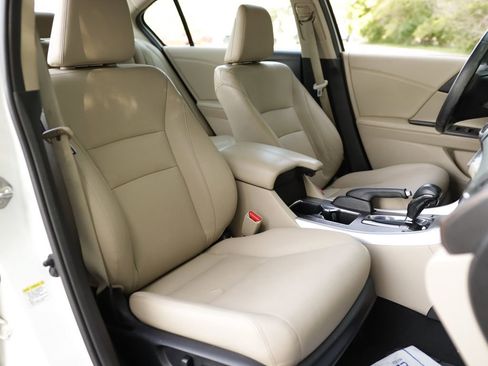 Used 2014 Honda Accord EX-L image 30