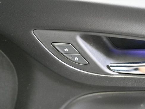 Used 2020 Chevrolet Equinox LT AWD/4WD image 54