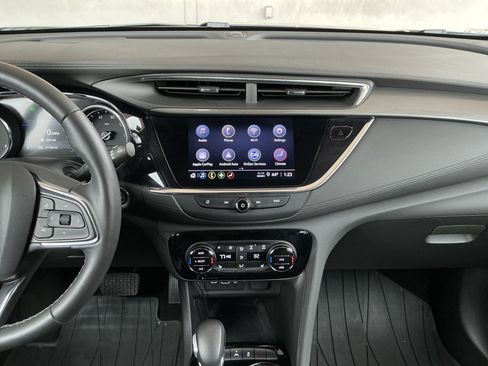 Used 2023 Buick Encore GX Essence w/ Experience Buick Package image 9