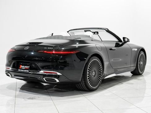 Used 2026 Mercedes-Benz Maybach SL 680 image 6