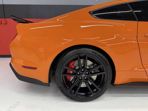 Used 2021 Ford Mustang Shelby GT500 w/ Technology Package image 31