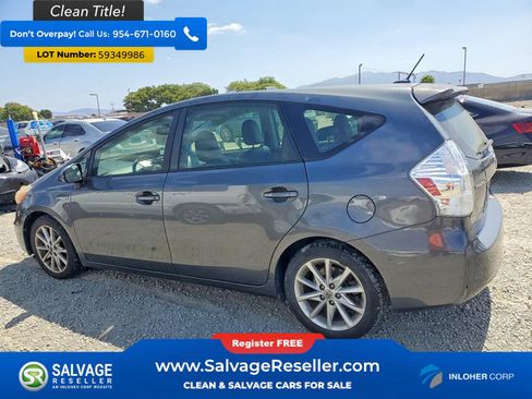 Used 2012 Toyota Prius V Five FWD image 3