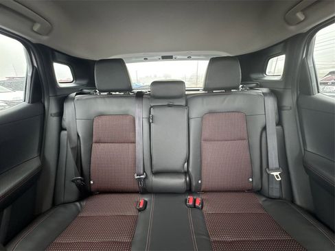 New 2025 Nissan Kicks SR image 22